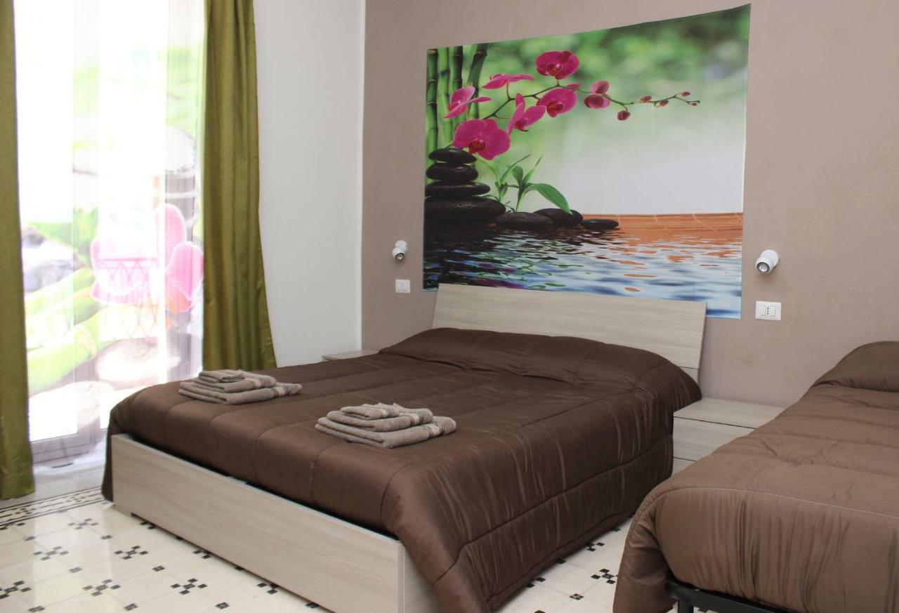 La Fleur Hotel Сиракуза Екстериор снимка